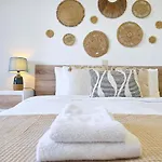 Golden Sun - Sunny Balcony, Sea View, Beach, Ac
