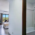 Golden Sun - Sunny Balcony, Sea View, Beach, Ac 아파트 카르보에이루
