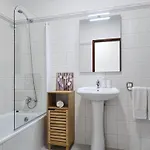 Golden Sun - Sunny Balcony, Sea View, Beach, Ac 아파트 카르보에이루