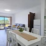Golden Sun - Sunny Balcony, Sea View, Beach, Ac 아파트 *