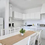 아파트 Golden Sun - Sunny Balcony, Sea View, Beach, Ac *