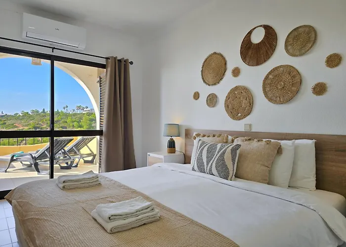 Golden Sun - Sunny Balcony, Sea View, Beach, Ac 아파트 *