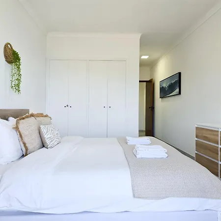 Golden Sun - Sunny Balcony, Sea View, Beach, Ac Apartamento